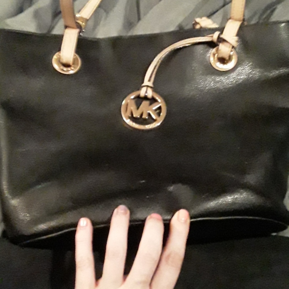 Authentic Michael Kors leather hand bag